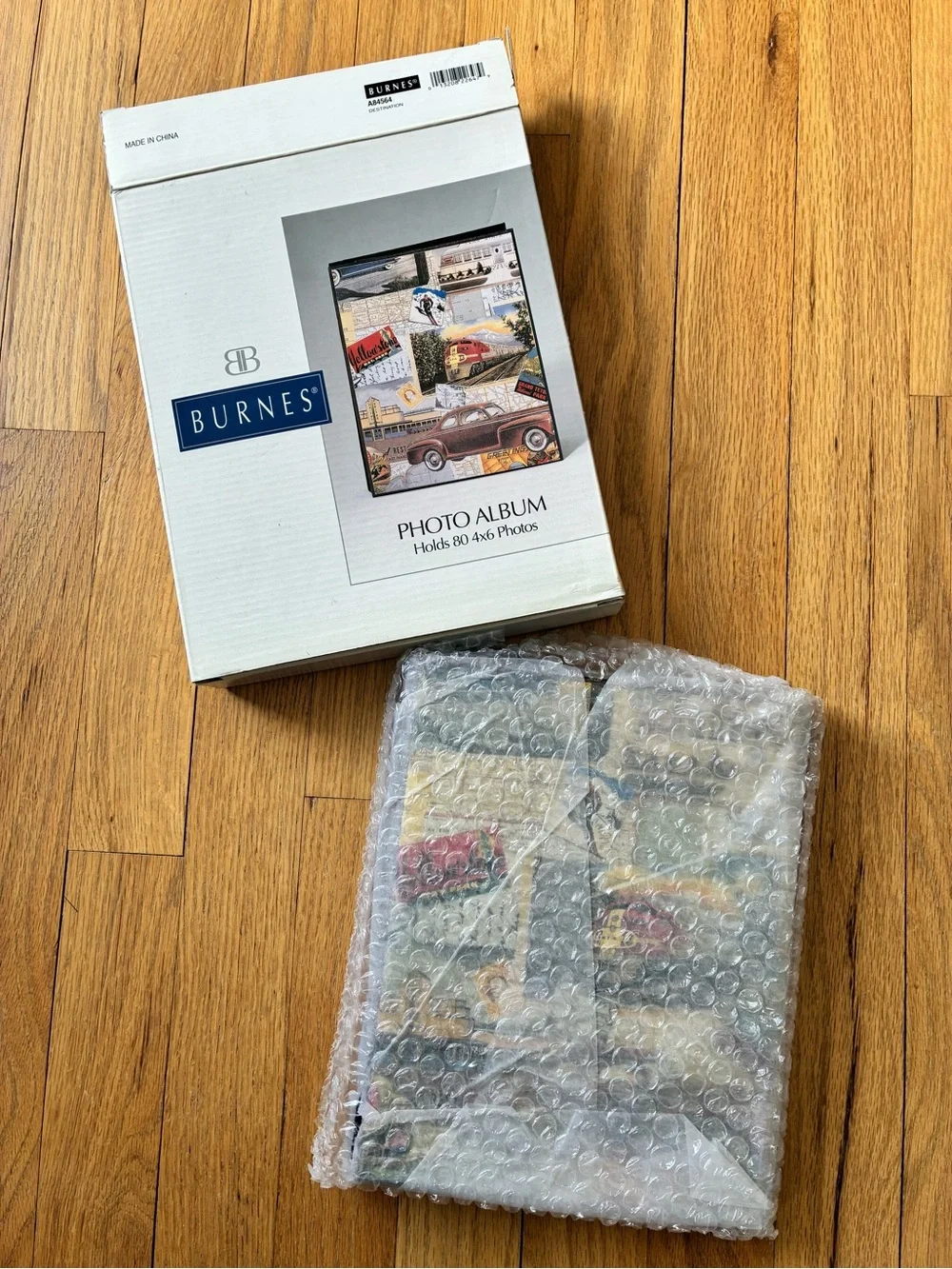 NWT Burnes®️ Photo Album Boxed, # A84564 ‘DESTINATION’ ©️1998, For 80 4x6 Photos